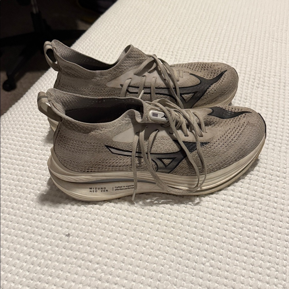 Mizuno NeoZen - Picture 2 of 5